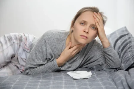 Chrypka przy infekcji. Jak naturalnie wspierać gardło?